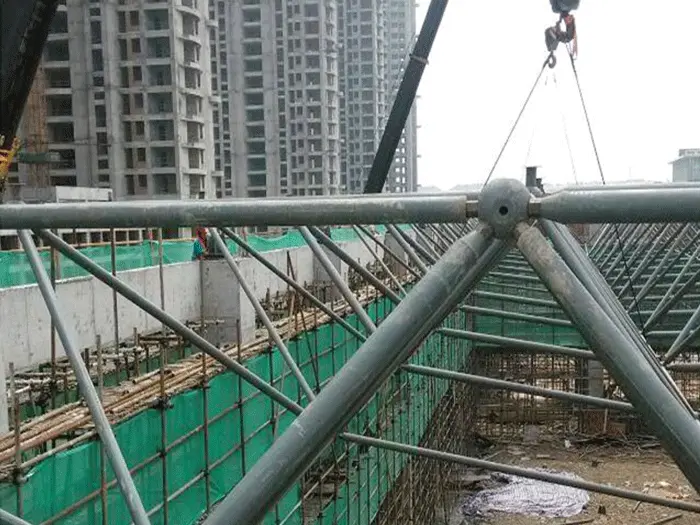 河南国际会展中心网架
